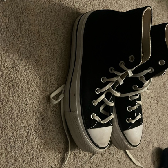 Converse Shoes - Convers high top platforms